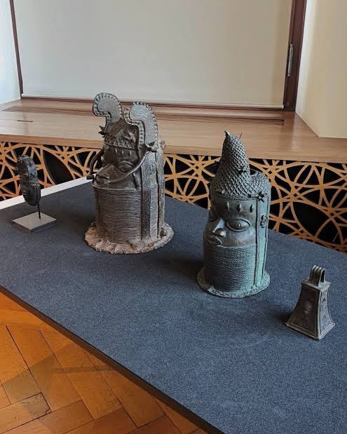 Swiss Museums Return 18 Looted Benin Bronzes to Nigeria